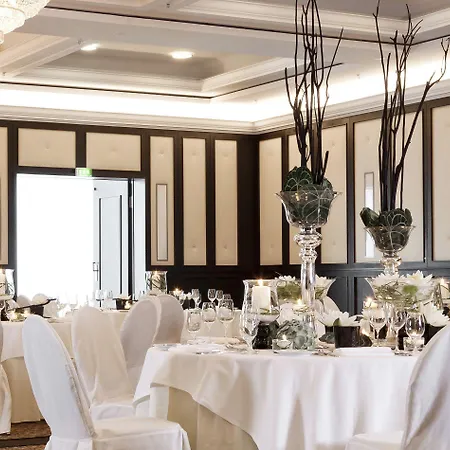 Hotell Welcome Parkhotel 4*